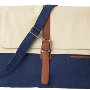 NWT - Brand New!  Miche Kent Canvas Messenger Bag Item No. 9720